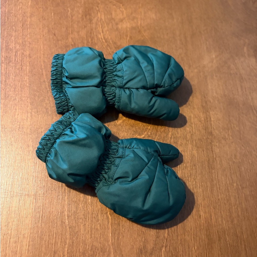 Patagonia baby puff mittens conifer green